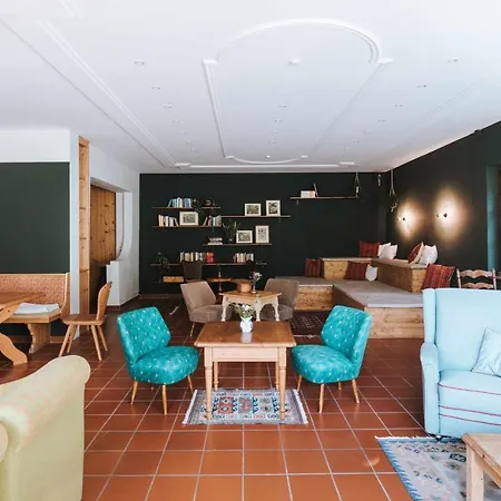 Buvitel Retreat Space