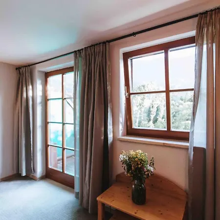 Buvitel Retreat Space Πανσιόν