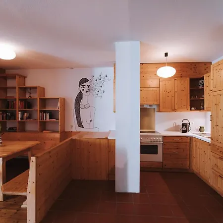 Buvitel Retreat Space Πανσιόν *